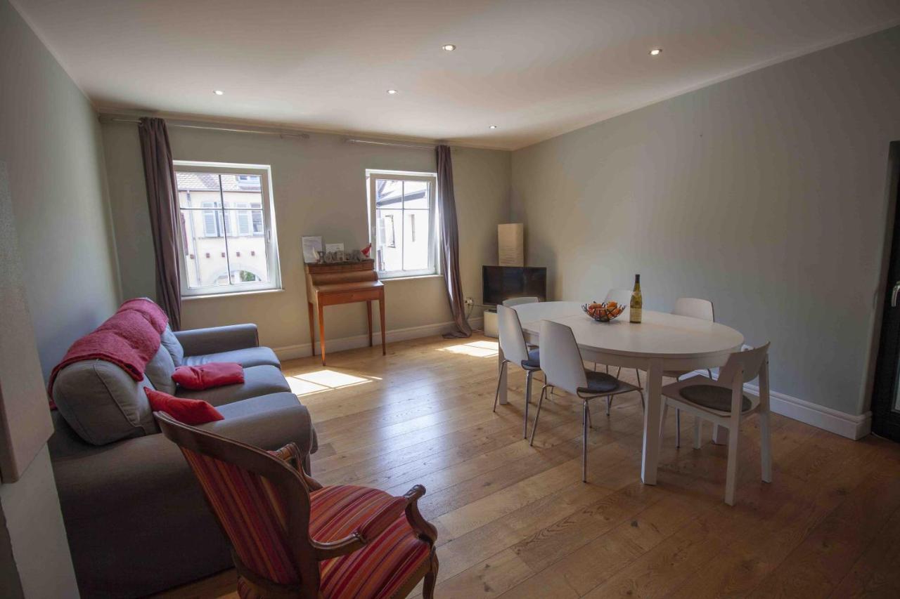 La Cour De Berthe Est Apartment Colmar Bagian luar foto